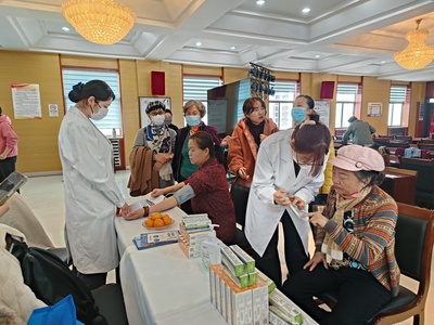 蘭州城關區 志愿服務進社區，健康義診暖民心